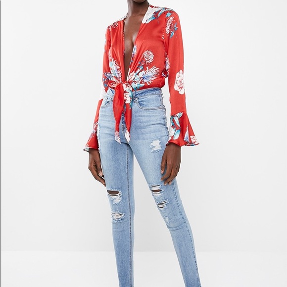 Missguided | Red Flute Sleeve Knot Front Bodysuit - Picture 1 of 8